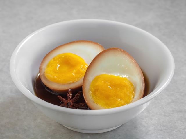 응아시오 바쿠테 - 랑군 로드_테오추 온센 달걀_메뉴사진