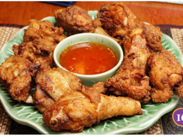 Ban Thai Restaurant_Lek’s Fried Chicken  (7-8 pieces)_menu_image