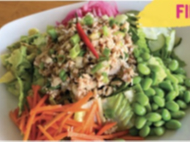 Beachin’ Shrimp No.1_FIESTA CHICKEN SALAD_menu_image