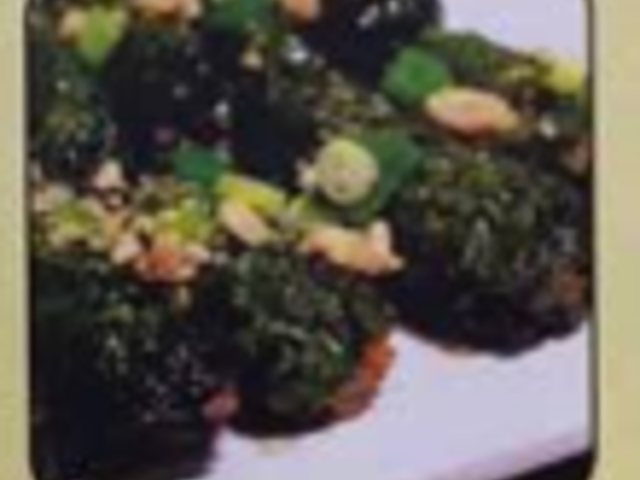 NGON 83 - VIETNAMESE FOODS_Grilled Beef Wrap Betel Leaves_menu_image