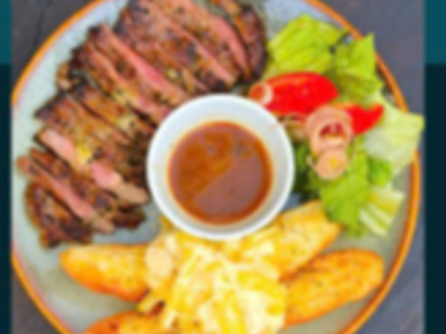 하이봇 이터리_BÒ THUƠNG HẠNG TAN CUNG BƠ THẢO MỘC ( ĂN KÈM SALAD, BÁNH MÌ TỎI & NUI PHÔ MAI )_메뉴사진