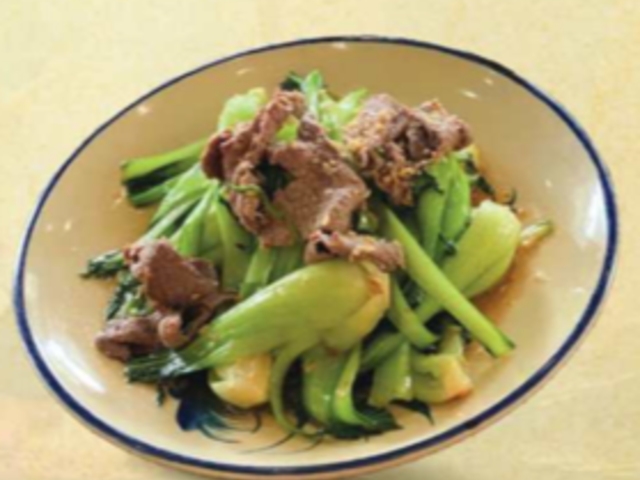 Bếp Nhà Bà - Phu quoc_Stir-Fried Bok Choy With Beef_menu_image