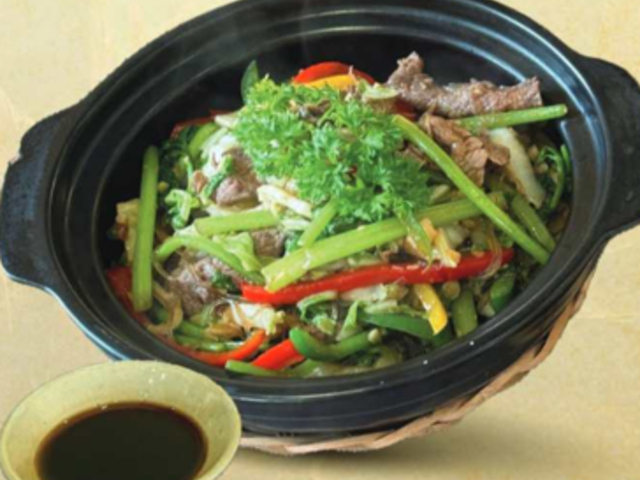 Bếp Nhà Bà - Phu quoc_Stir-Fried Vermicelli With Beef_menu_image
