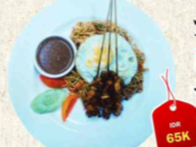 Warung Nia_Fried Noodle with Chicken sate_menu_image