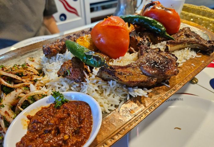 술탄 터키쉬 레스토랑_매장및음식사진