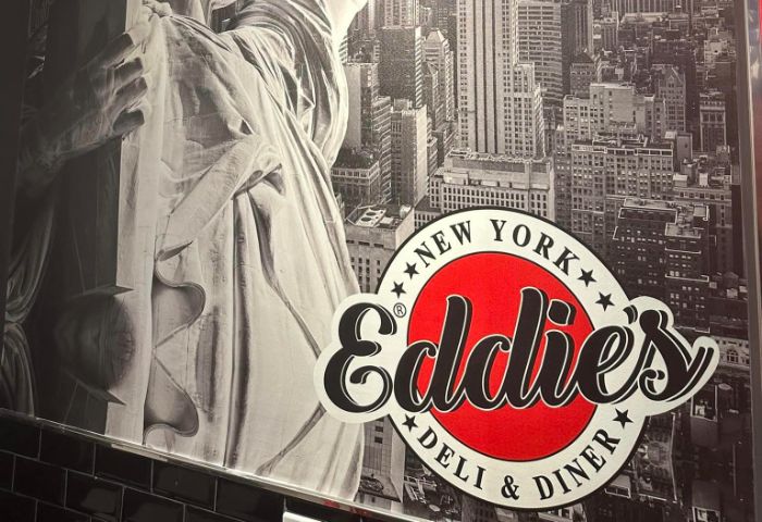 에디스 뉴욕 델리&다이너 - 디스트릭트 7_매장및음식사진
